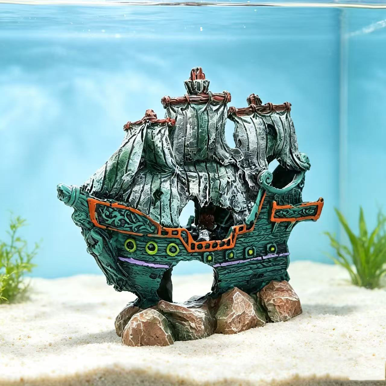 زينة حوض السمك على شكل قارب شر - مراجعة Aquarium Marineland وسعره